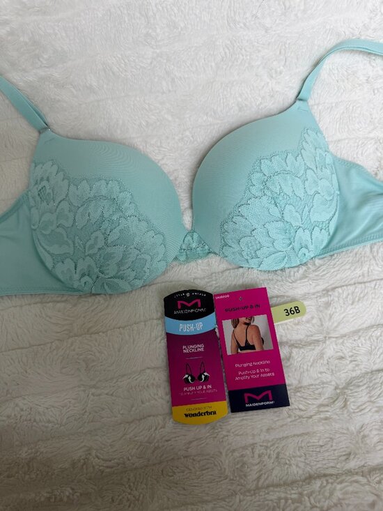 Maidenform Other - Maidenform 36B Push-Up & In Plunging Neckline Lace Bra Aqua DM9900
